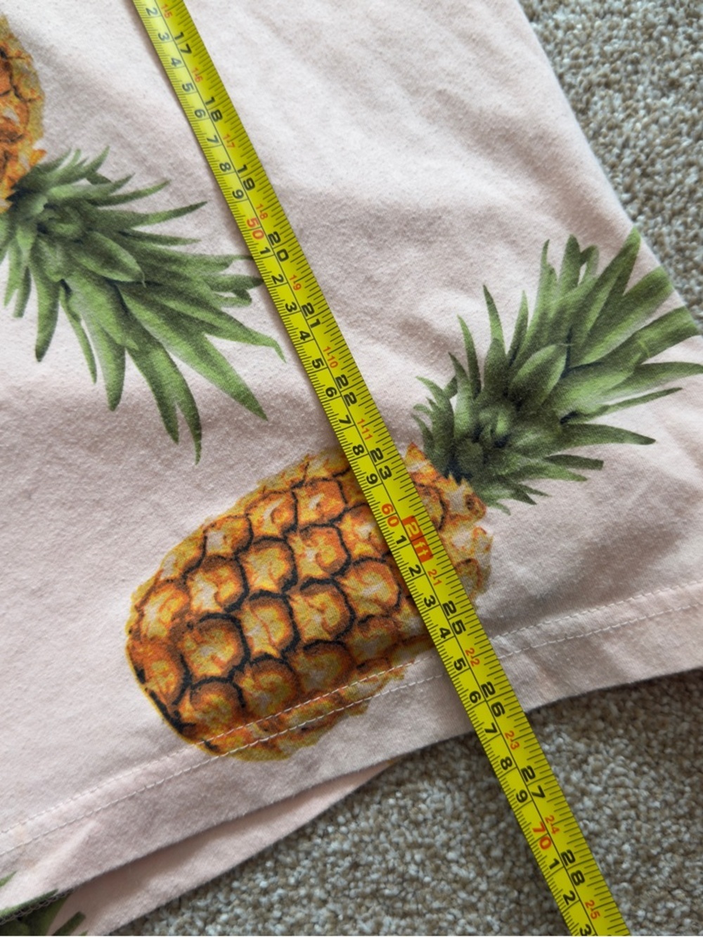 4/$20 George Pineapple Graphic Tee Pink L Tropical Beachy Y2K Casual - Picture 6 of 7